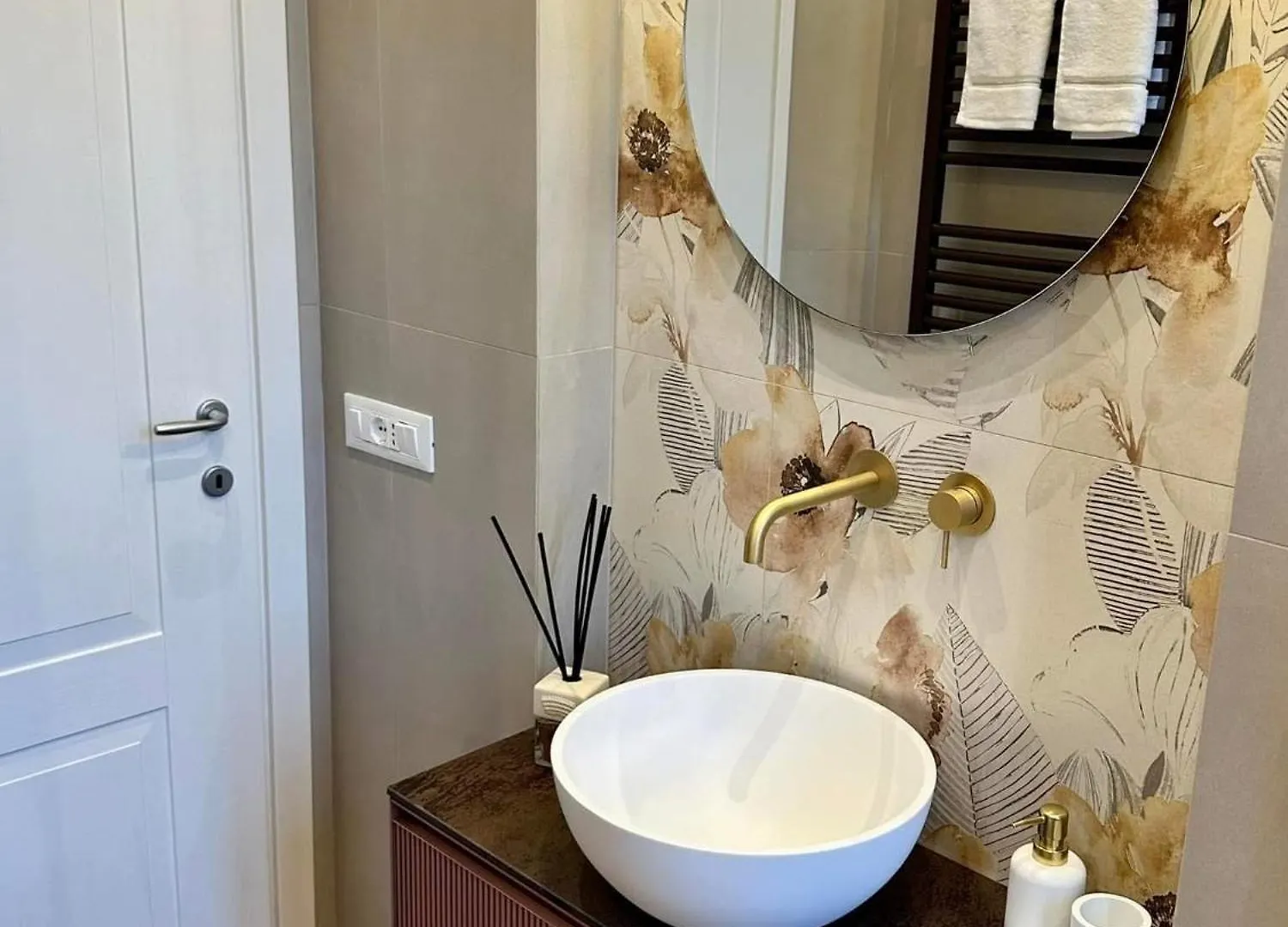 Realty Company Sistina Apartment Rome